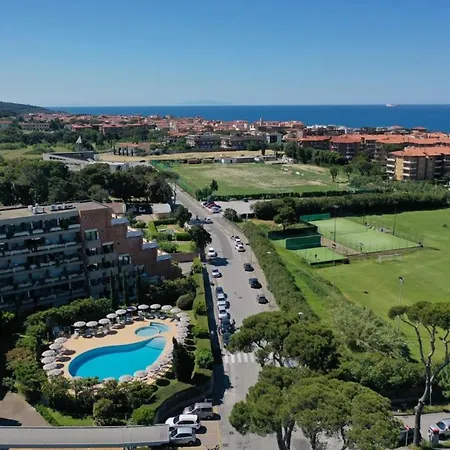 New Studio With Terrace-pool * Livorno