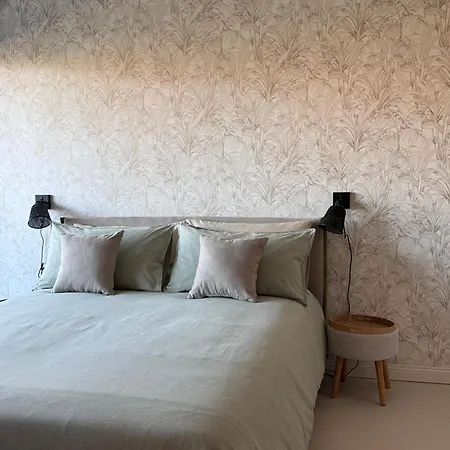 New Studio With Terrace-pool Livorno